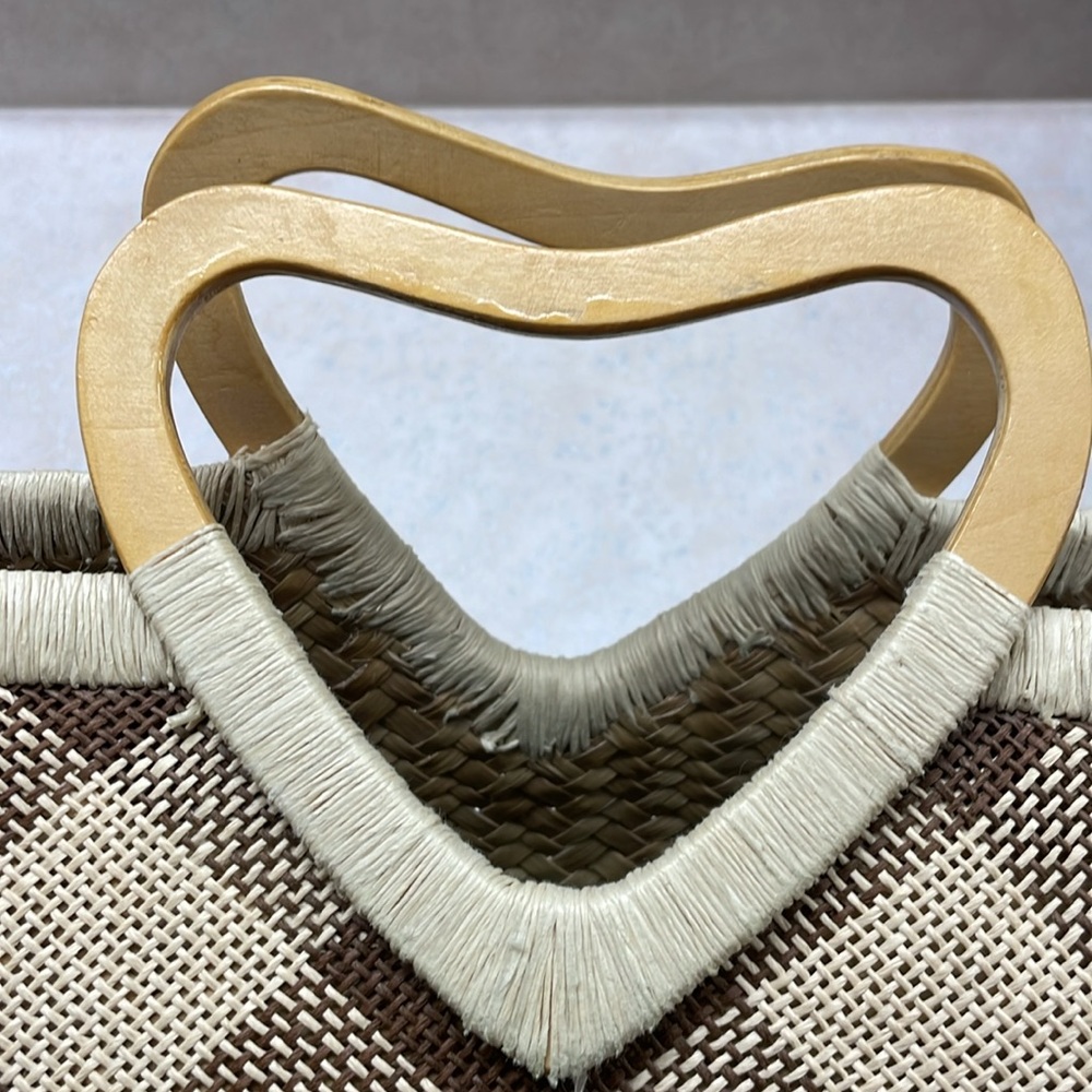 Straw Bag - Picture 4 of 10